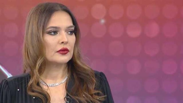 demet-akalin-tiktok-kurbani-oldu-kucuk-kizi-14028922_2968_o