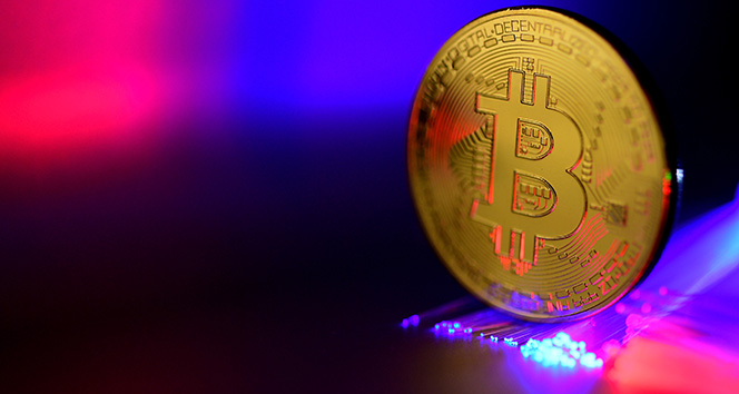Elon Musk hesabı ile binlerce Bitcoin çarpıyorlar