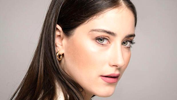 hazal-kaya-koronaviruse-yakalandi-14031408_osd