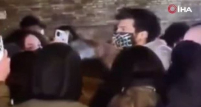 Oyuncu Can Yaman'a İtalya’da 400 euro’luk sosyal mesafe cezası